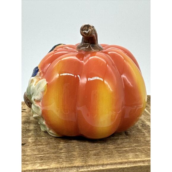 Vintage Gourd Pumpkin Salt & Pepper Shakers Thanksgiving Fall Table Decor  Spice - Picture 9 of 15